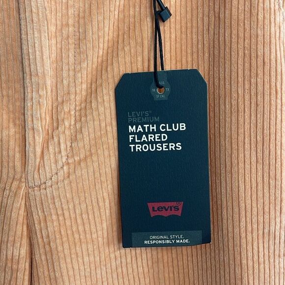 Anthropologie Levi’s Math Club Flare Corduroy Trousers in Pebble Peach NWT 30 - Picture 6 of 11